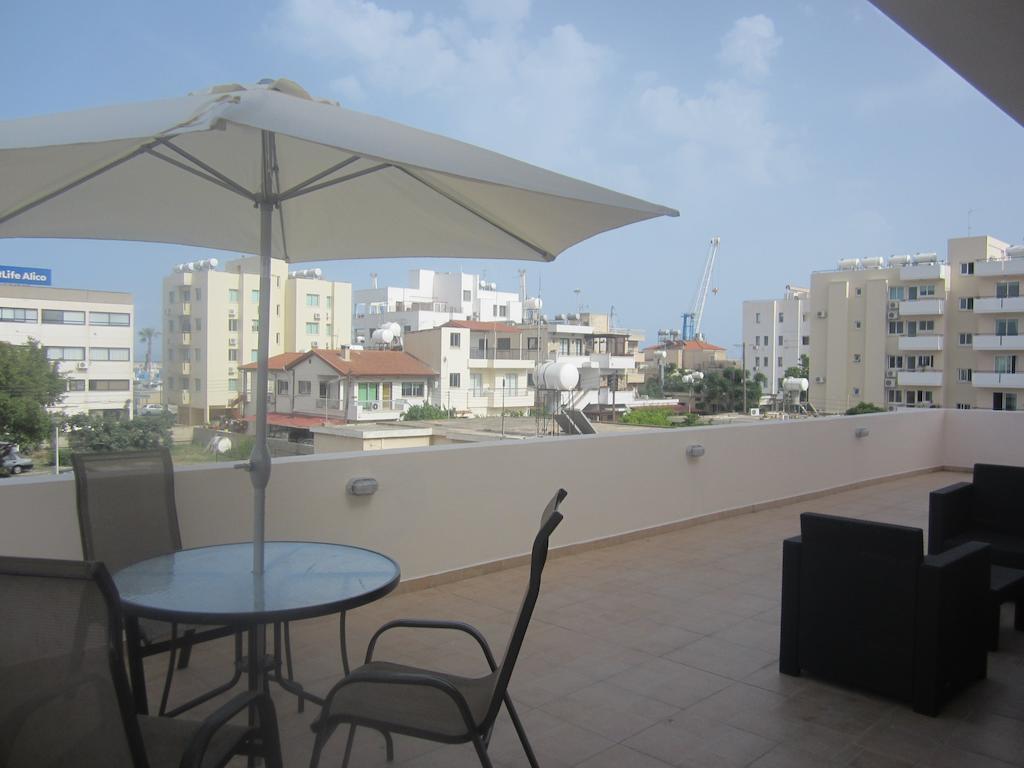 Marina Apartments 211 Ларнака Экстерьер фото